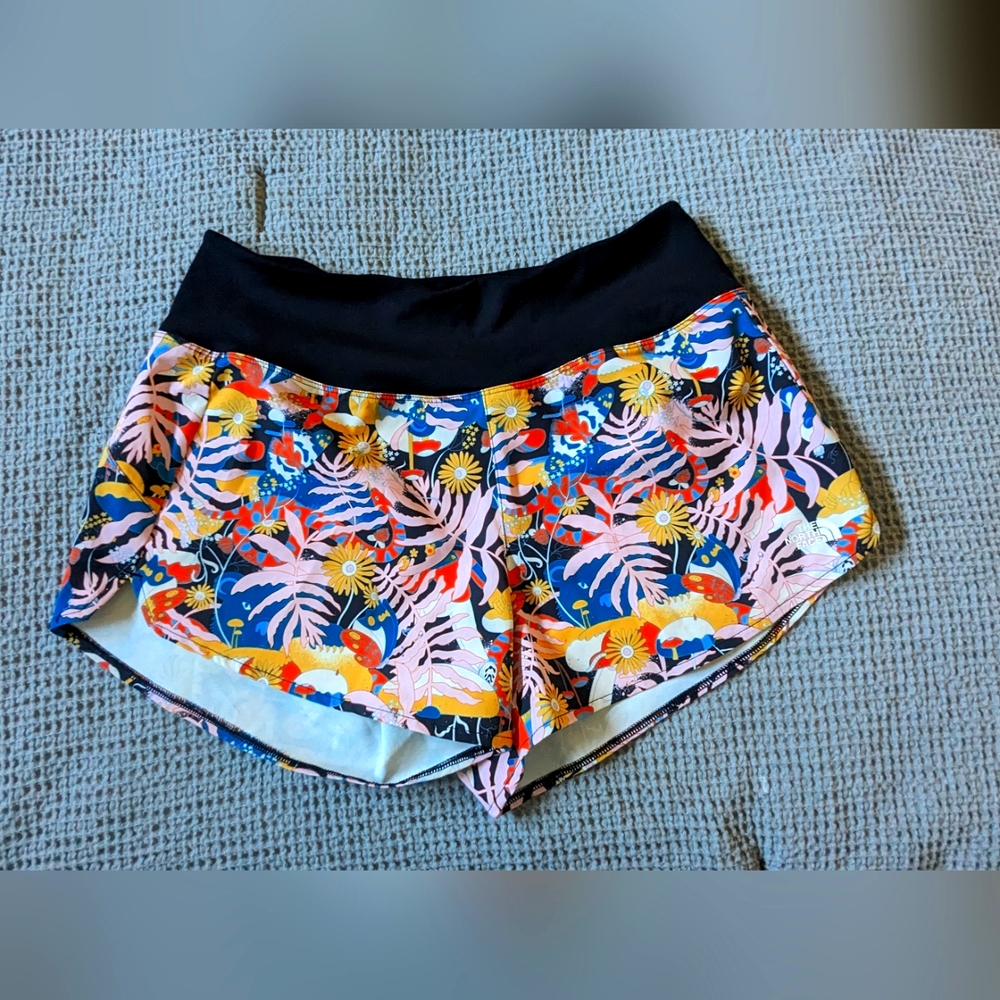 North Face Multicolor Shorts